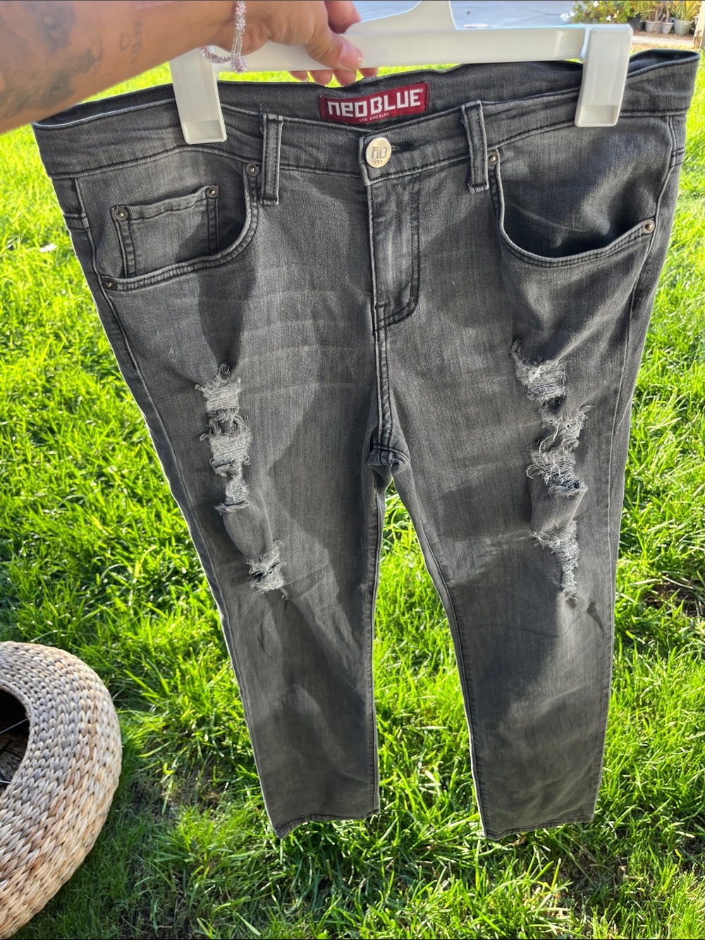 Men's Black Distressed Skinny Jeans